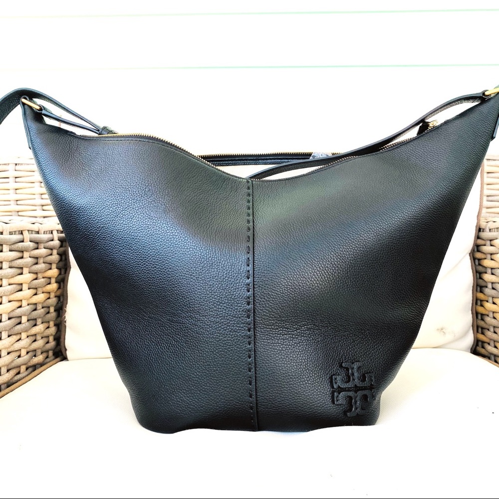 Tory Burch Black McGraw Zip Bucket Bag NWOT - Picture 13 of 16